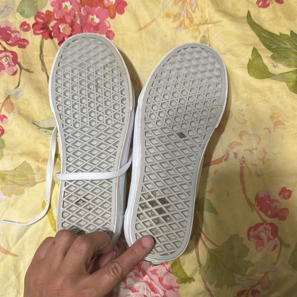 Women Vans - Picture 3 of 4